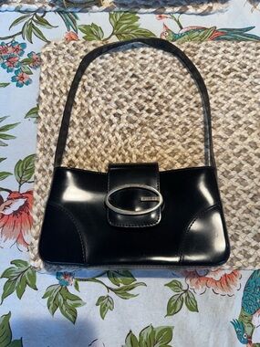 Guess Y2K Black Mini Shoulder Bag 2003/2004 Vintage Logo Baguette Purse